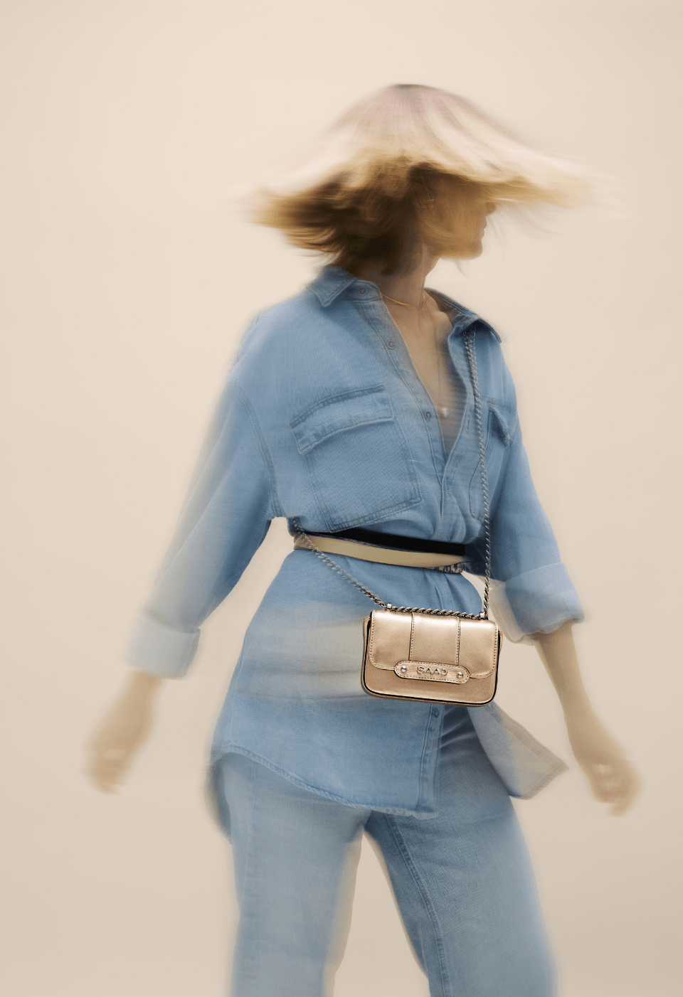 Bolsa Mini em Couro Metalizada